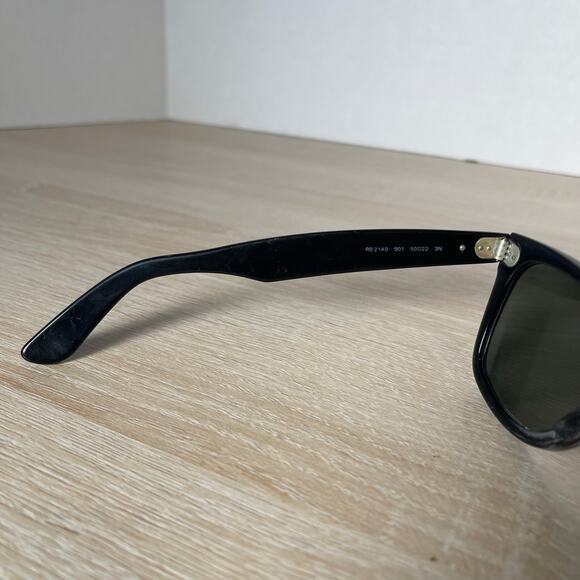 Ray-Ban RB2140 901 Wayfarer Sunglasses Black PARTS ONLY 50-22 Italy - Picture 4 of 11